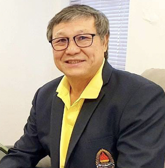 นายประพันธ์ ปุษยไพบูลย์